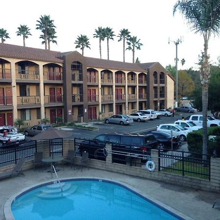 Five Star Inn West Covina Buitenkant foto